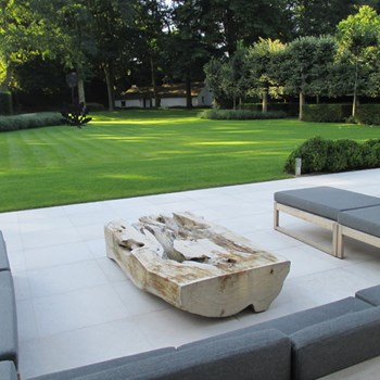 modern-tuinarchitectuur-voortuin-tuinontwerp-vertus